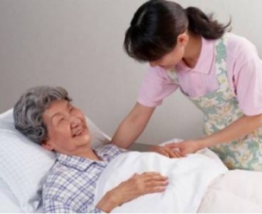 DỊCH VỤ CHĂM SÓC BỆNH NHÂN TỪ BỆNH VIỆN VỀ NHÀ