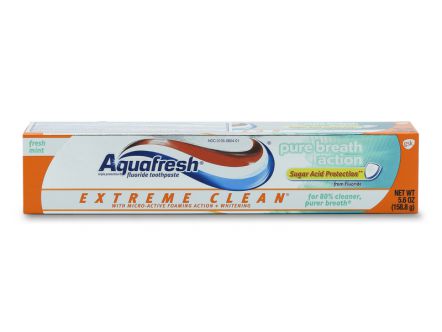 Kem đánh răng Aquafresh Pure Breath Action